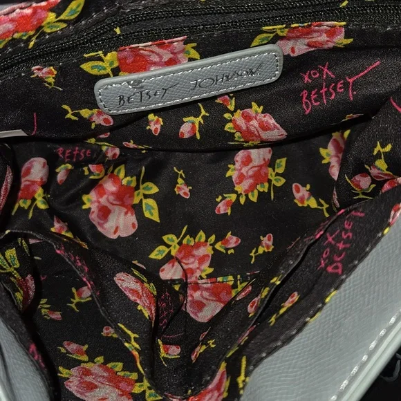 Betsey Johnson Handbag with Bow Accent - Picture 4 of 12